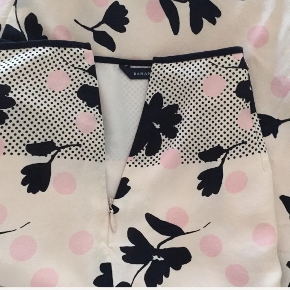 Banana Republic 100% Silk Floral Knee Length Skirt Pink Black Size 2